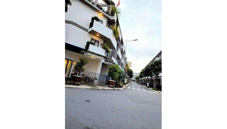 Nhà Khu The Pearl Riverside SHR 4 tầng 90m2, Vuông – Nguyễn Văn Tuôi Long An SS